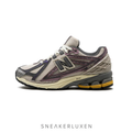 NEW BALANCE 1906R "LICORICE"