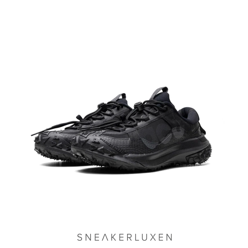 NIKE ACG MOUNTAIN FLY 2 LOW "TRIPLE BLACK"