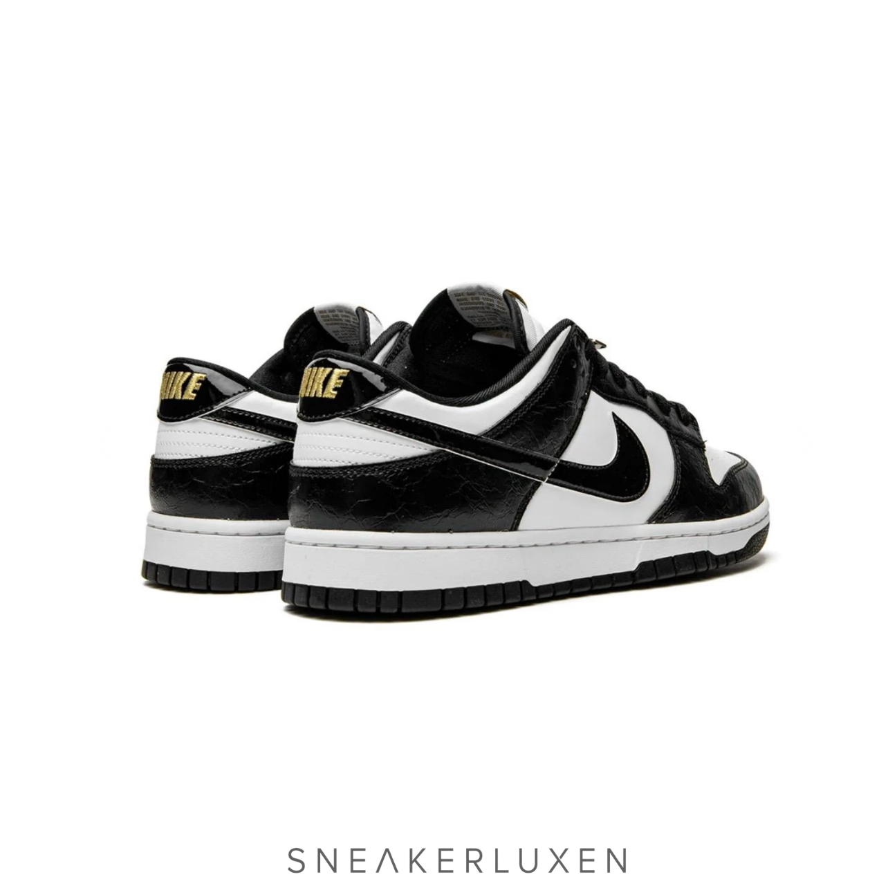 NİKE DUNK LOW "WORLD CHAMPS - BLACK WHITE"