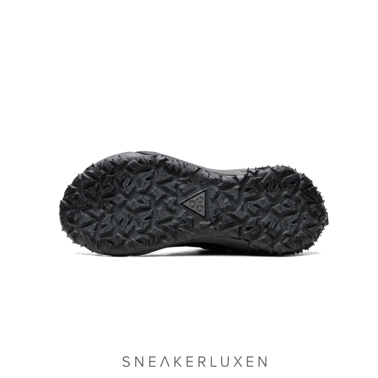 NIKE ACG MOUNTAIN FLY 2 LOW "TRIPLE BLACK"