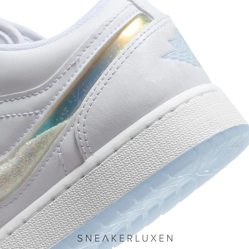 Nike AIR JORDAN 1 LOW "GLITTER SWOOSH"