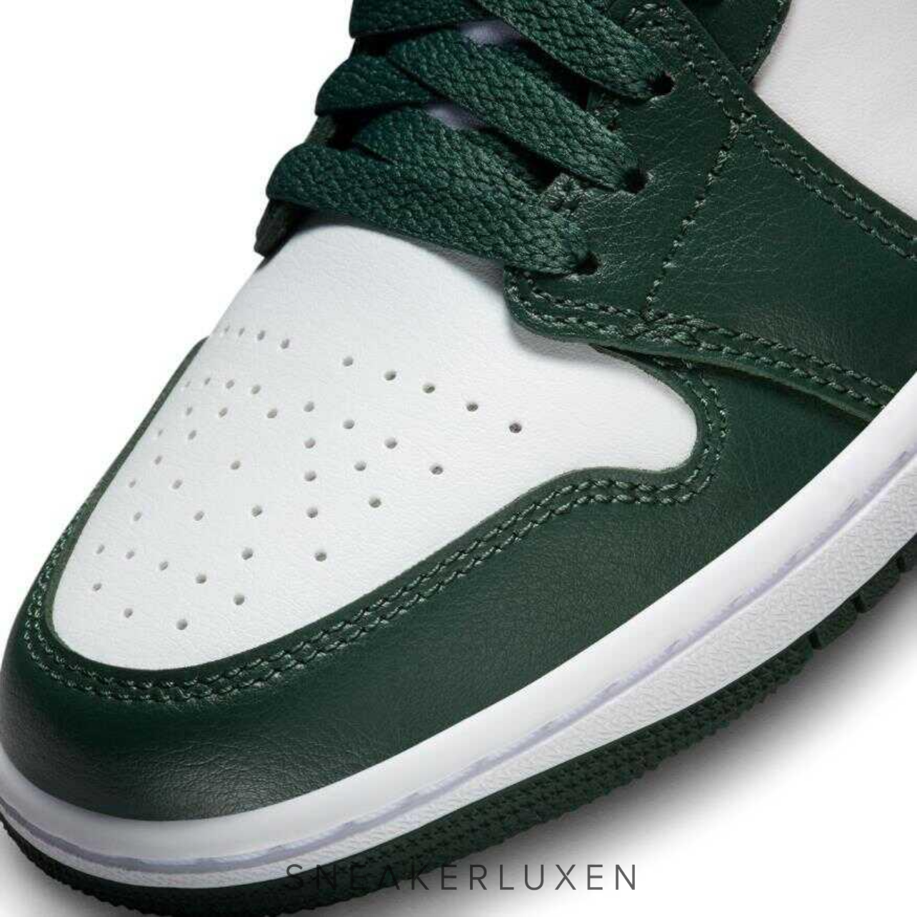 Nike AIR JORDAN 1 LOW "GALACTIC JADE"